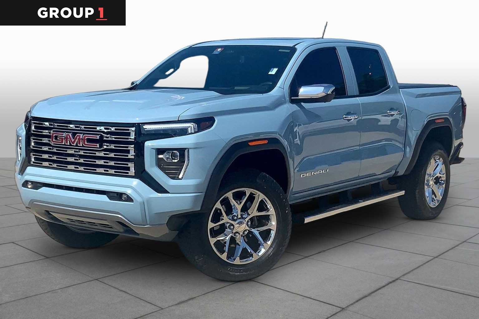 Used 2025 GMC Canyon Denali
