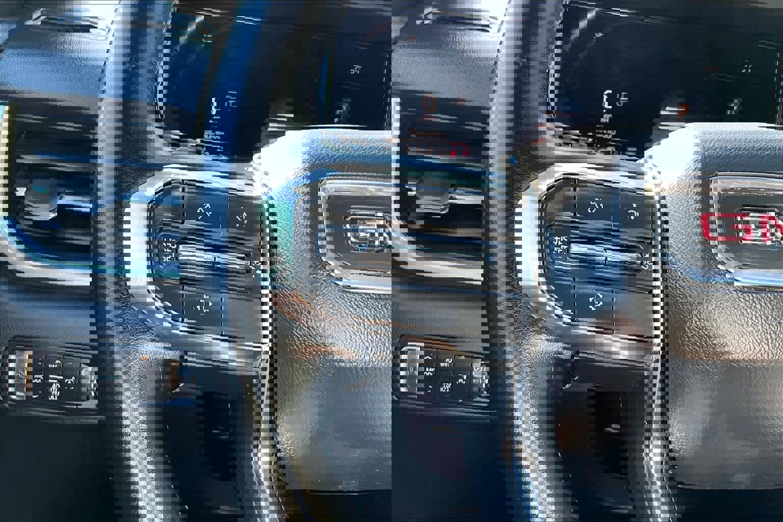 Used 2026 GMC Terrain Elevation image 22