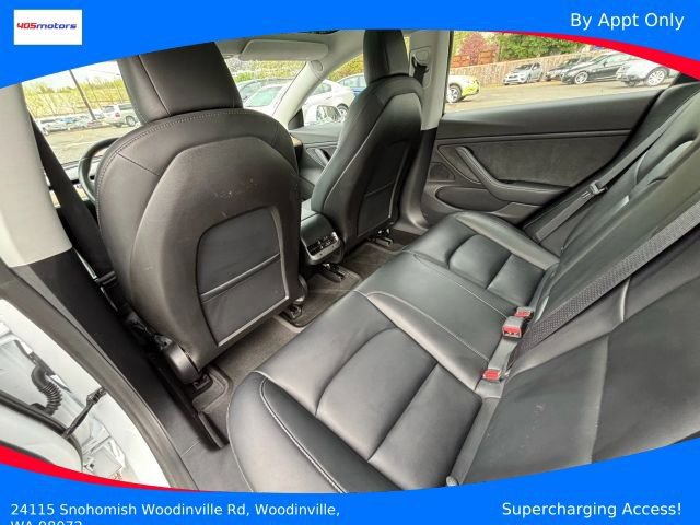 Used 2018 Tesla Model 3 Mid Range image 25