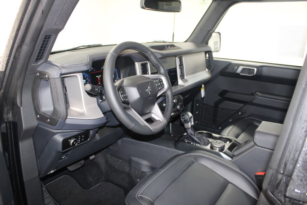 New 2025 Ford Bronco Outer Banks image 23