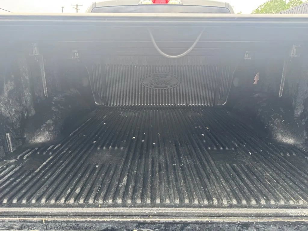 Used 2015 Ford F150 XLT w/ Equipment Group 302A Luxury AWD/4WD image 10