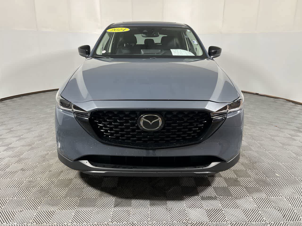 Used 2024 MAZDA CX-5 Carbon Edition image 3