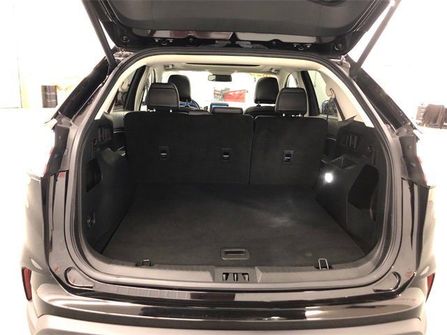 Used 2023 Ford Edge SEL w/ Convenience Package image 8