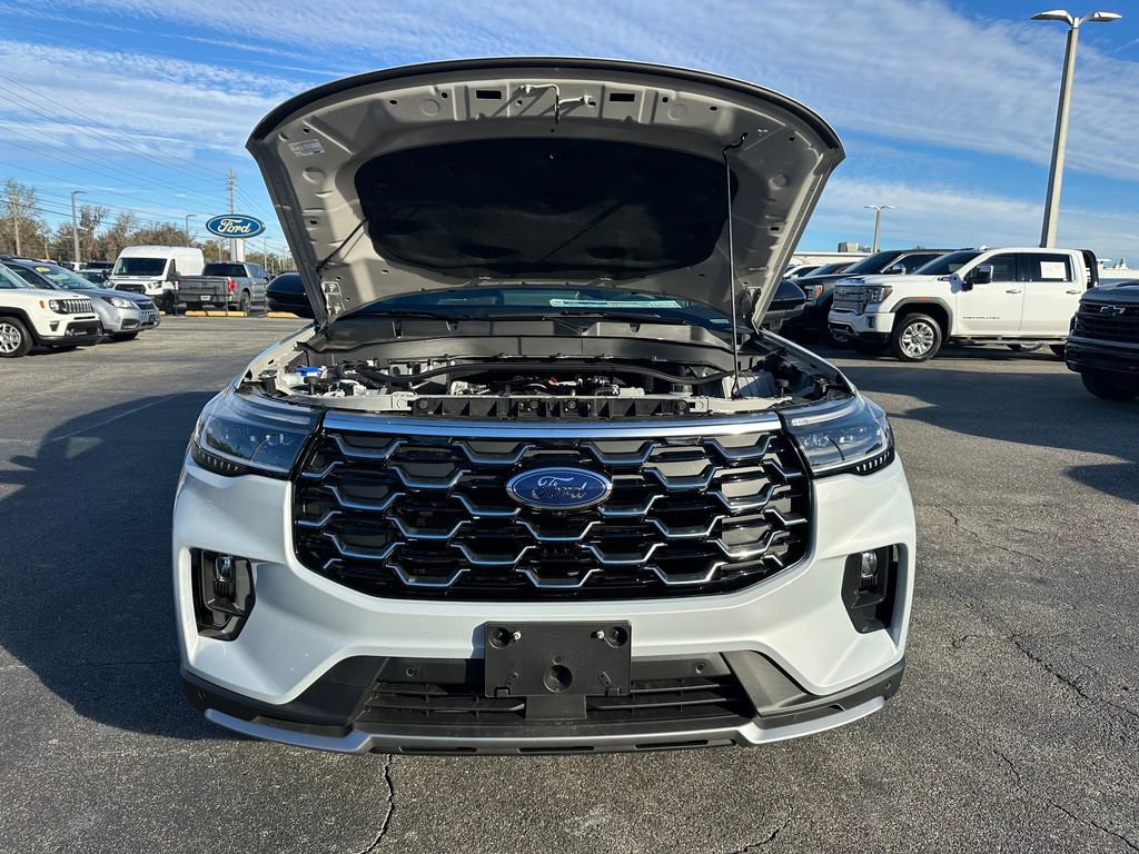 New 2025 Ford Explorer Platinum image 19
