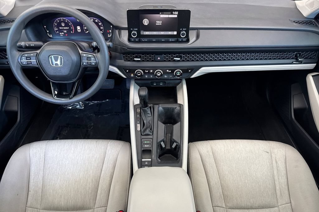 Used 2023 Honda Accord EX image 13