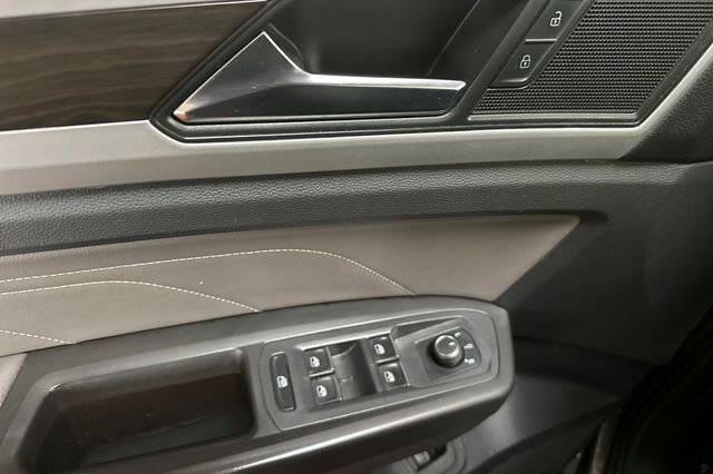 Used 2021 Volkswagen Atlas SE image 12