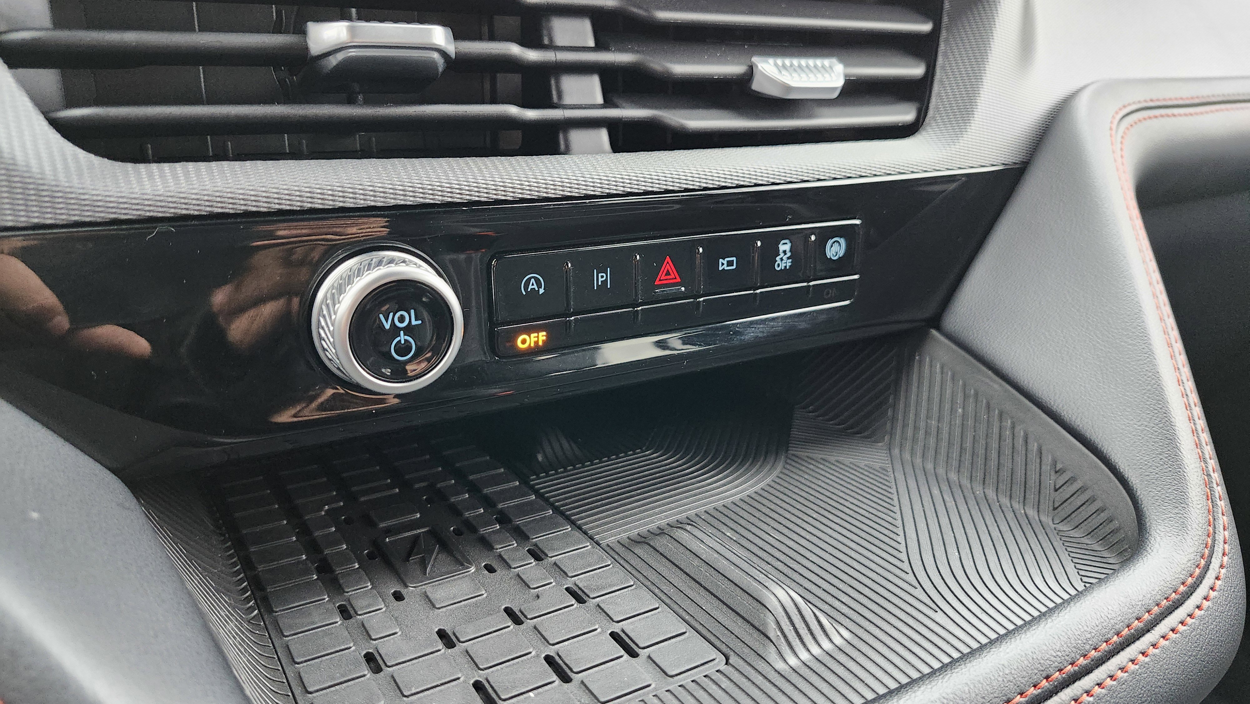 Used 2025 Ford Explorer ST w/ Sun And Sound Package image 37