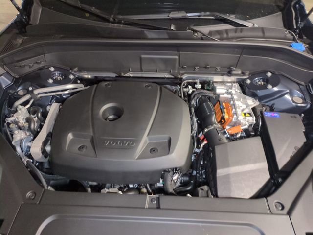 New 2026 Volvo XC90 T8 Ultra w/ Protection Package image 11