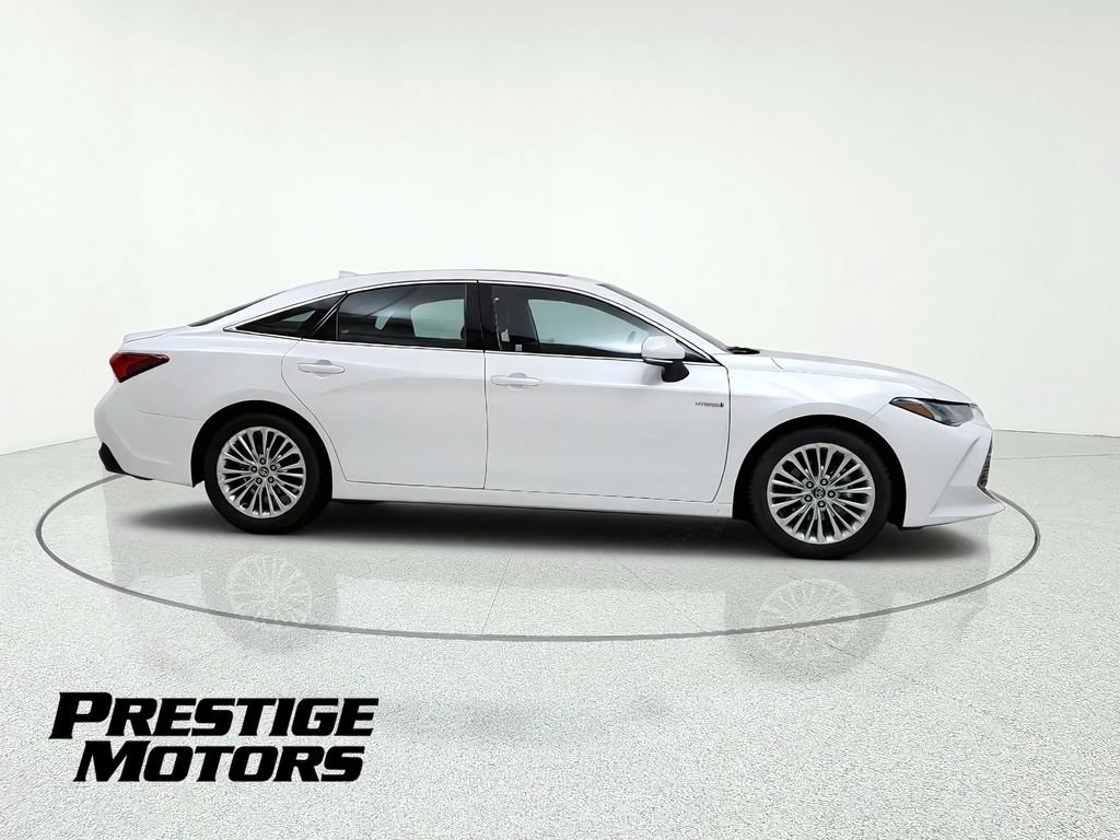 Used 2020 Toyota Avalon Limited w/ Advanced Safety Package FWD image 9
