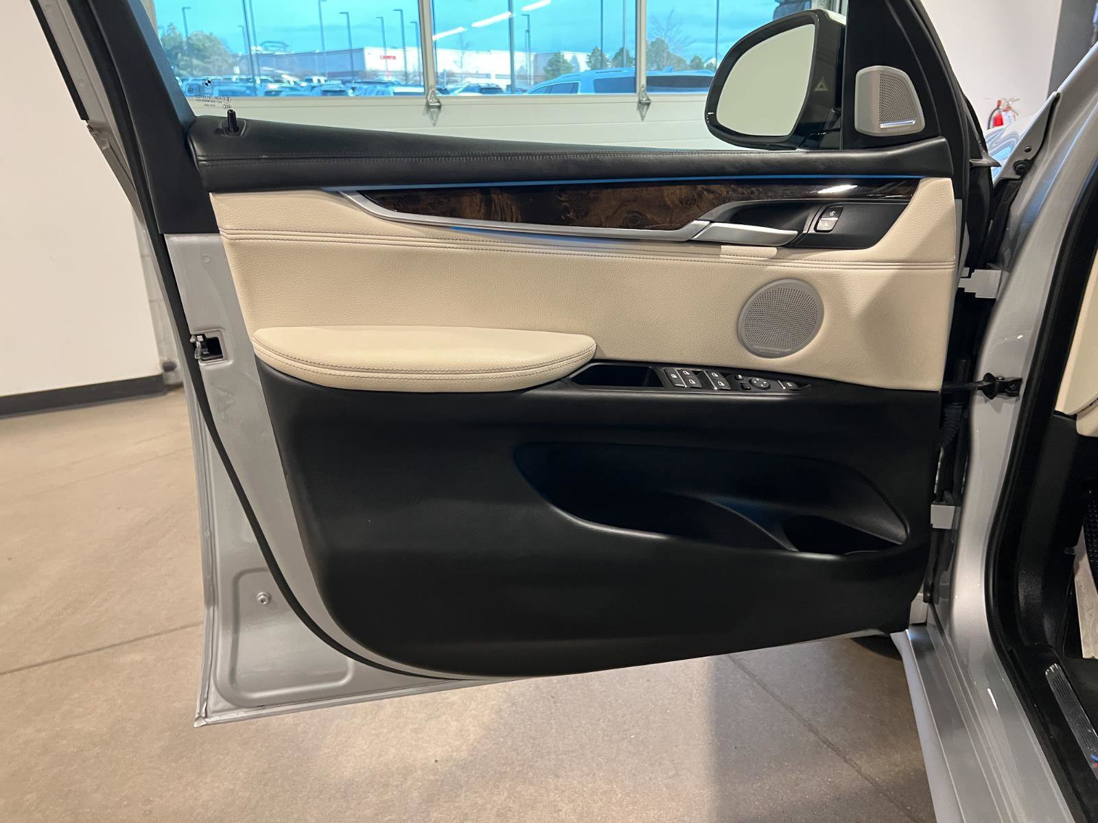 Used 2018 BMW X5 xDrive50i image 27