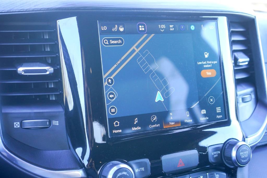 Used 2023 RAM 1500 Laramie image 15