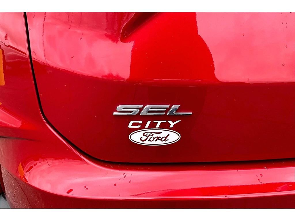 Used 2022 Ford Edge SEL w/ Convenience Package image 10