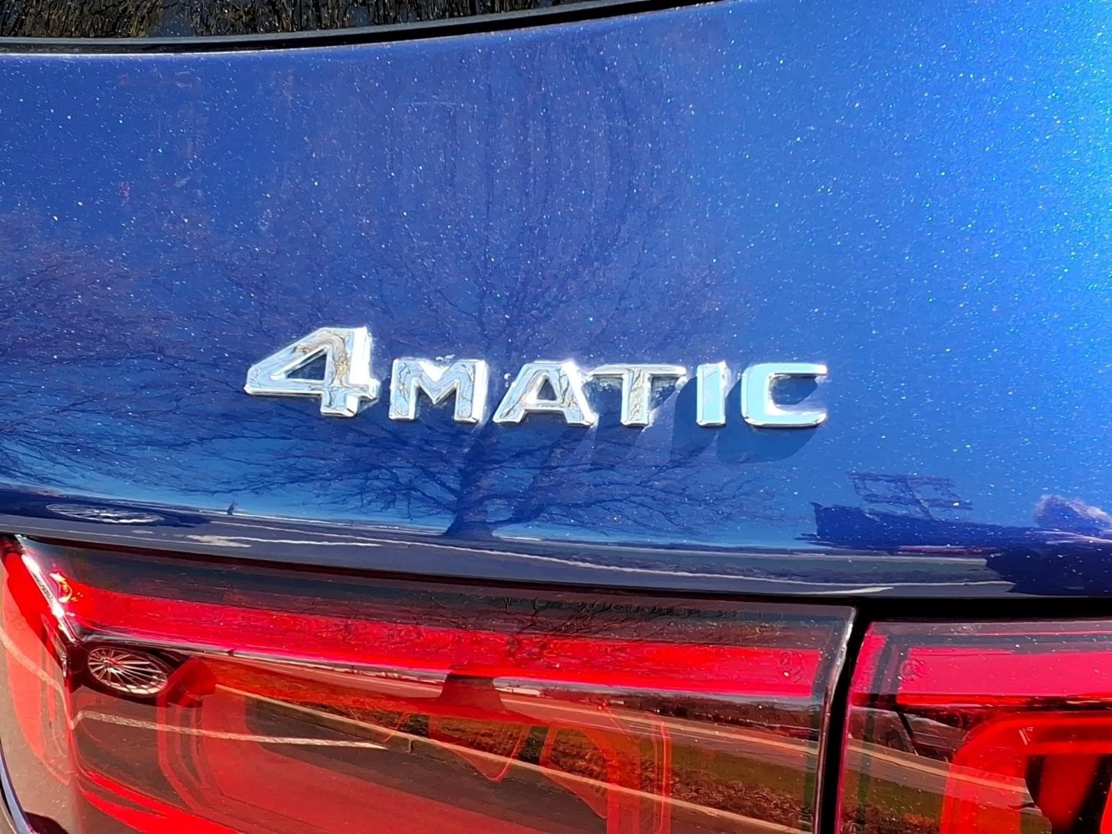 Certified 2022 Mercedes-Benz GLB 250 4MATIC image 18