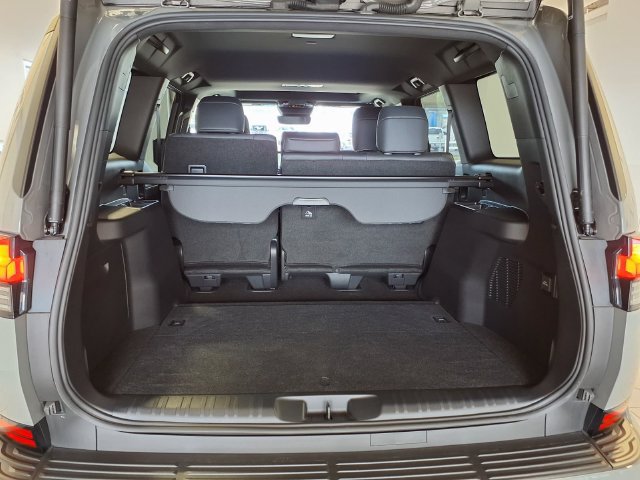 Used 2024 Lexus GX 550 AWD/4WD image 23