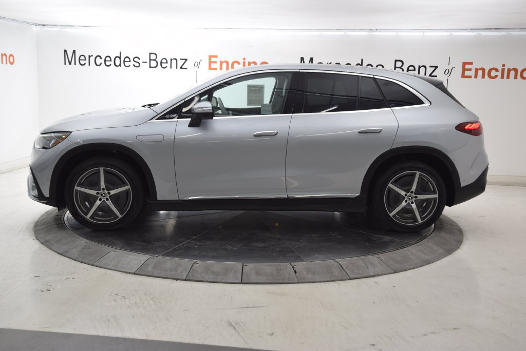 Used 2023 Mercedes-Benz EQE 350+ SUV image 3