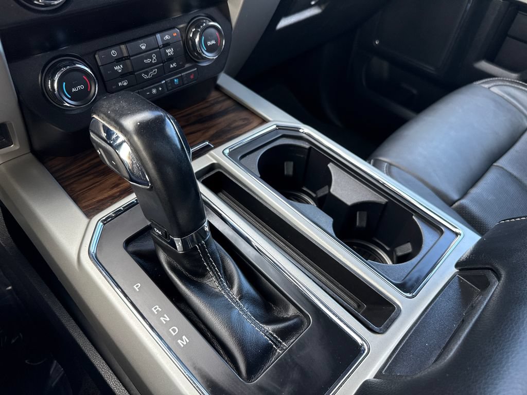 Used 2020 Ford F150 Lariat RWD image 24