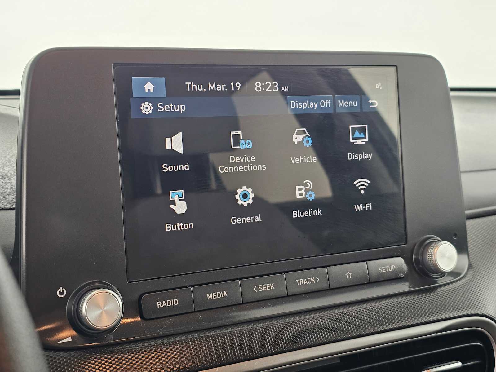 Used 2023 Hyundai Kona SE image 24