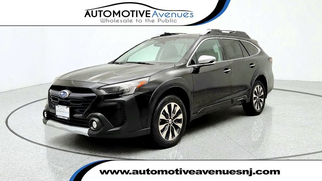 Used 2024 Subaru Outback Touring XT AWD/4WD image 1