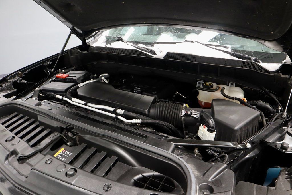 Used 2023 Chevrolet Silverado 1500 Custom w/ LPO, Dark Essentials Package image 15