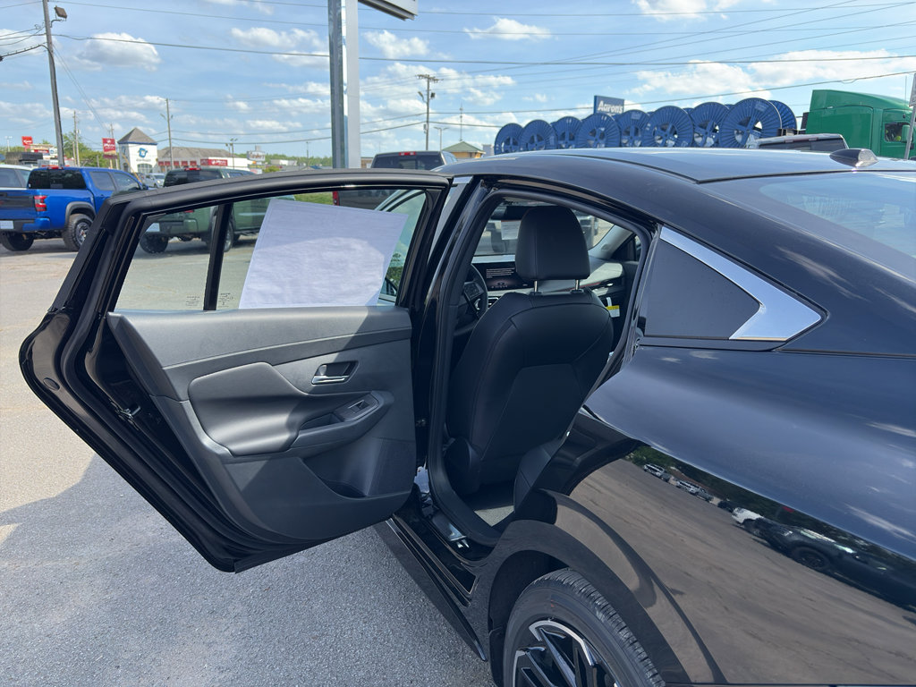 New 2026 Nissan Sentra SR image 21