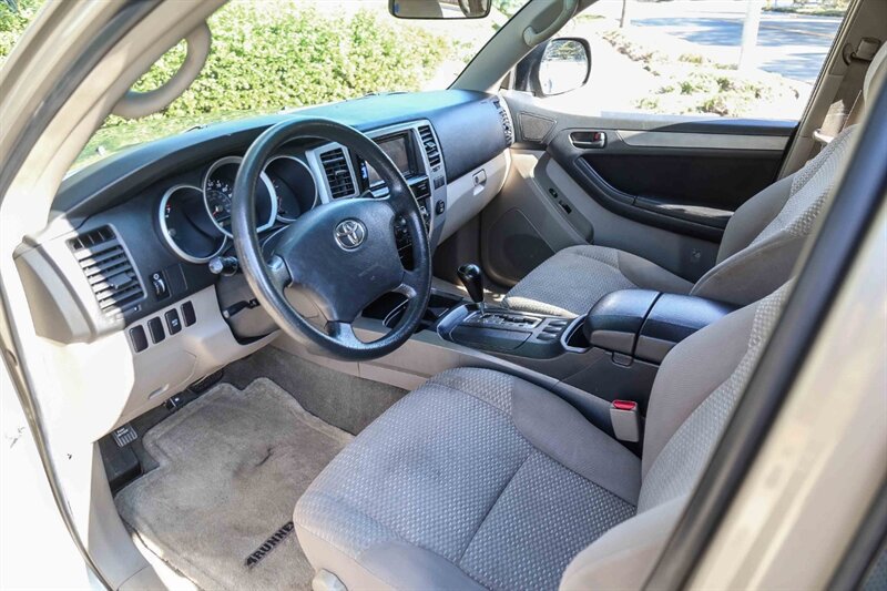Used 2006 Toyota 4Runner SR5 RWD image 42