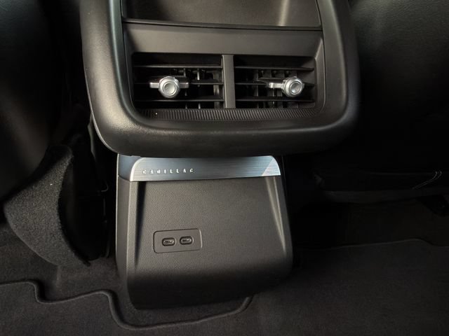 Used 2024 Cadillac Lyriq Tech RWD image 28