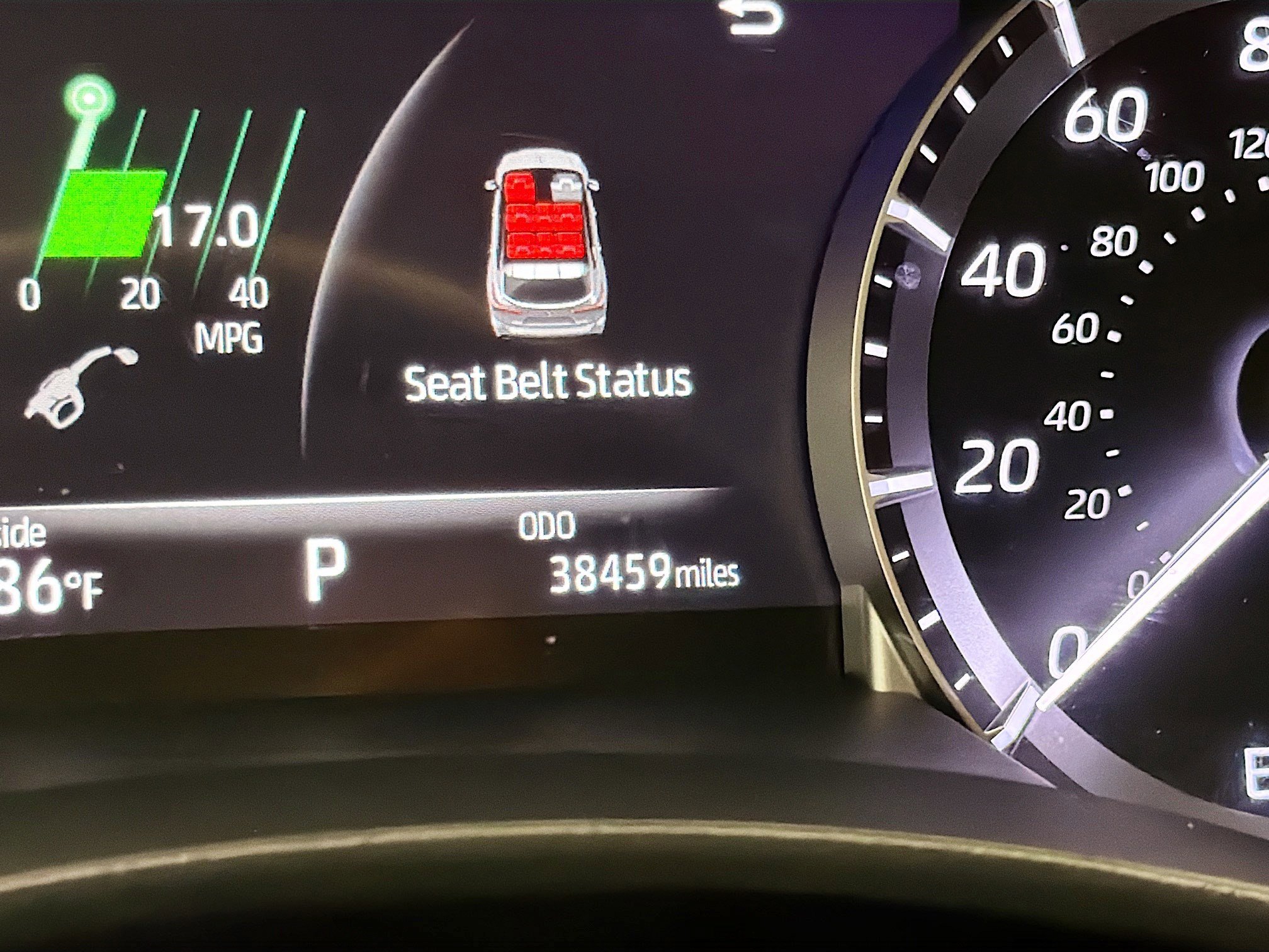 Used 2023 Toyota Highlander LE FWD image 8