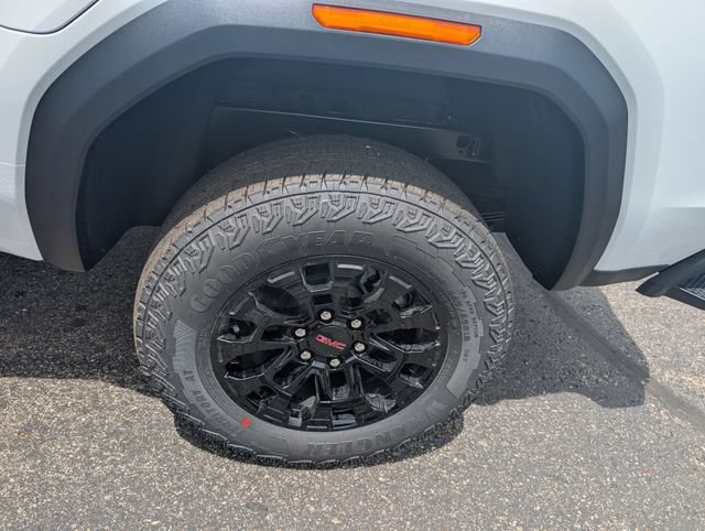 New 2026 GMC Canyon Elevation w/ Convenience Package RWD image 23