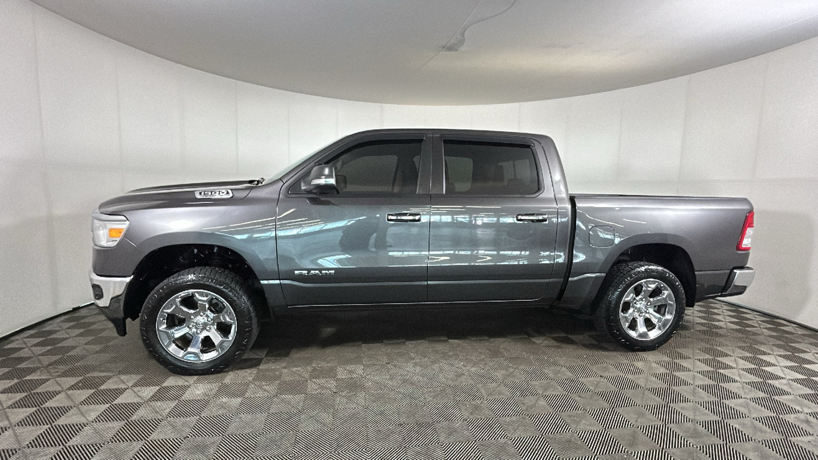 Used 2020 RAM 1500 Big Horn AWD/4WD image 7