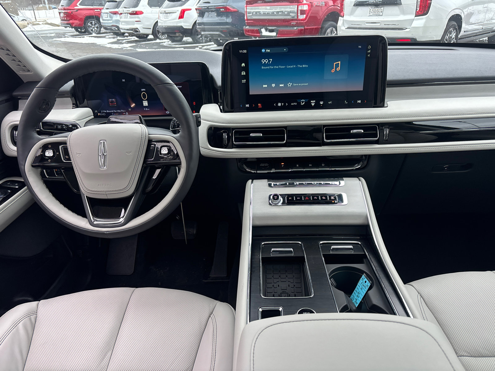 New 2026 Lincoln Aviator Reserve AWD/4WD image 28