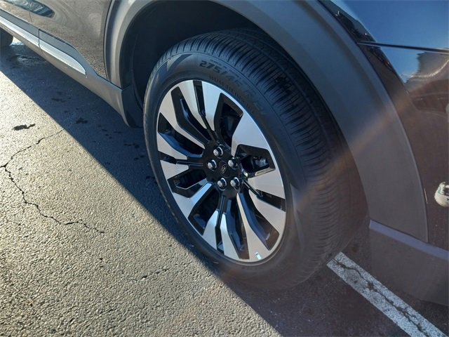 Used 2025 Ford Explorer Platinum w/ LUX Leather Package image 10