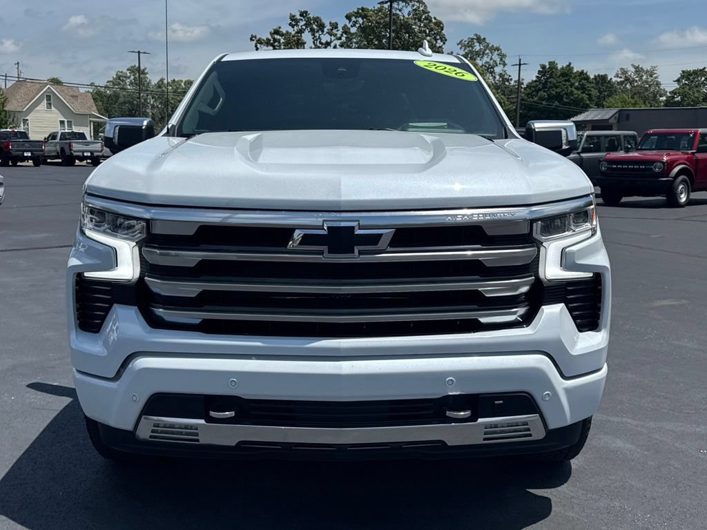 Used 2026 Chevrolet Silverado 1500 High Country w/ Technology Package AWD/4WD image 33