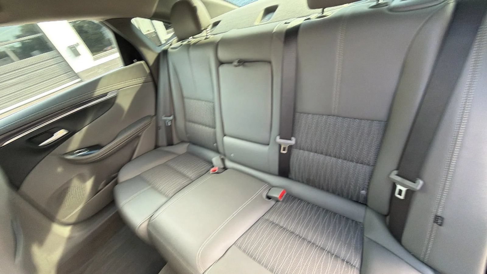 Used 2018 Chevrolet Impala LS FWD image 37