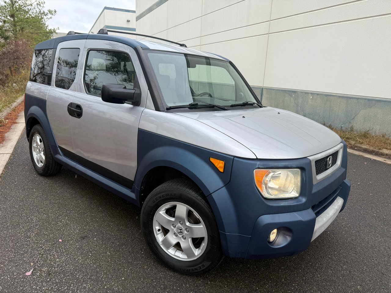 Used 2005 Honda Element EX image 6