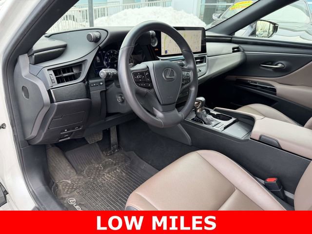 Used 2023 Lexus ES 350 w/ Premium Package image 10