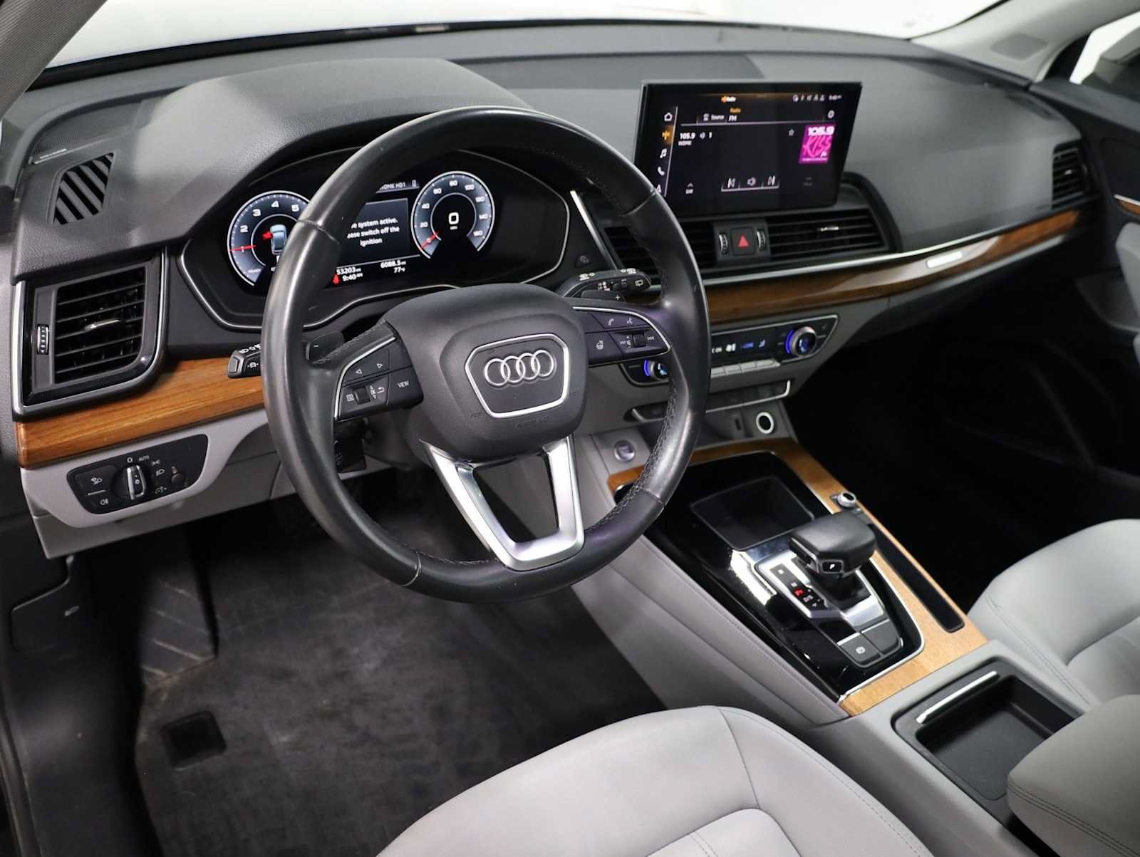 Used 2022 Audi Q5 2.0T Premium Plus AWD/4WD image 4
