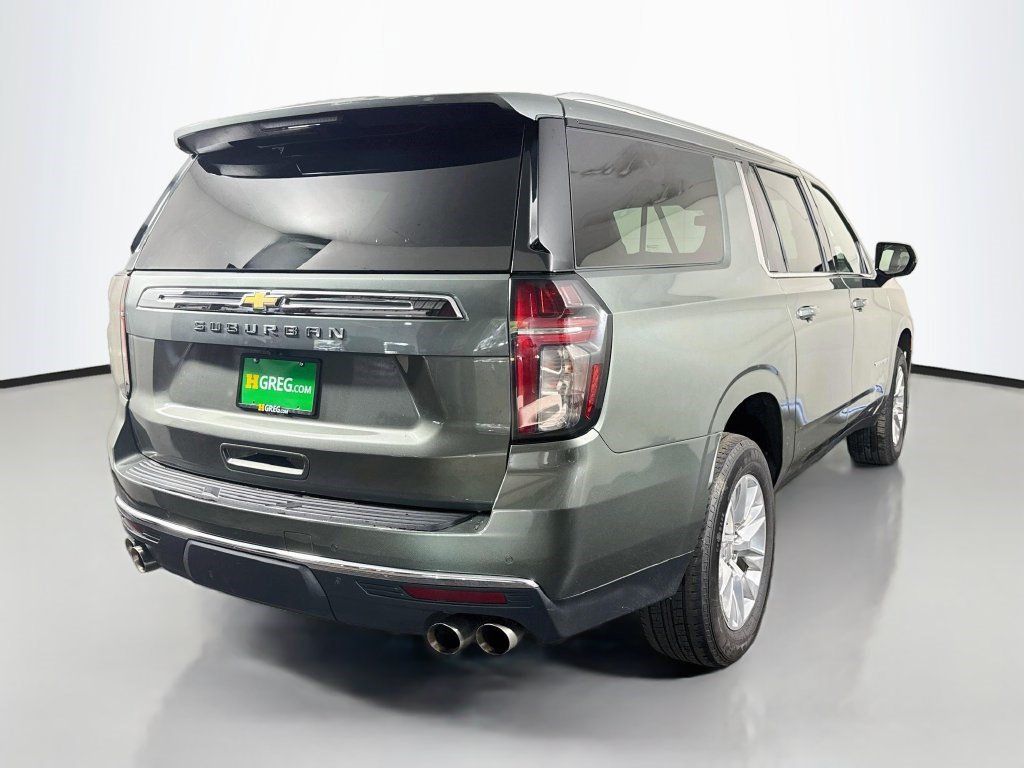 Used 2023 Chevrolet Suburban Premier AWD/4WD image 10
