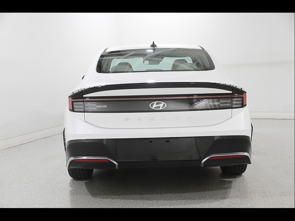 Certified 2026 Hyundai Sonata SEL FWD image 19