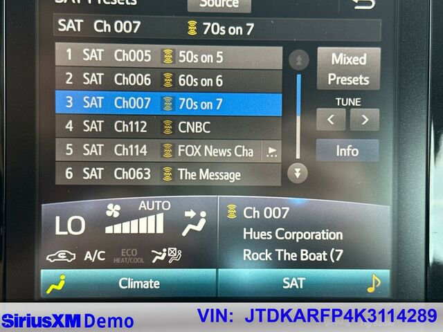 Used 2019 Toyota Prius Prime Premium image 35