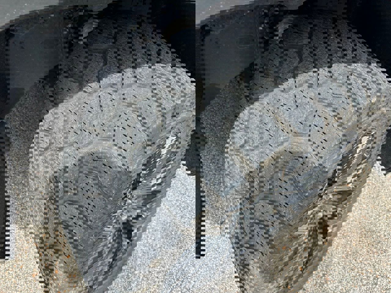 Used 2024 Toyota Sequoia Capstone AWD/4WD image 8