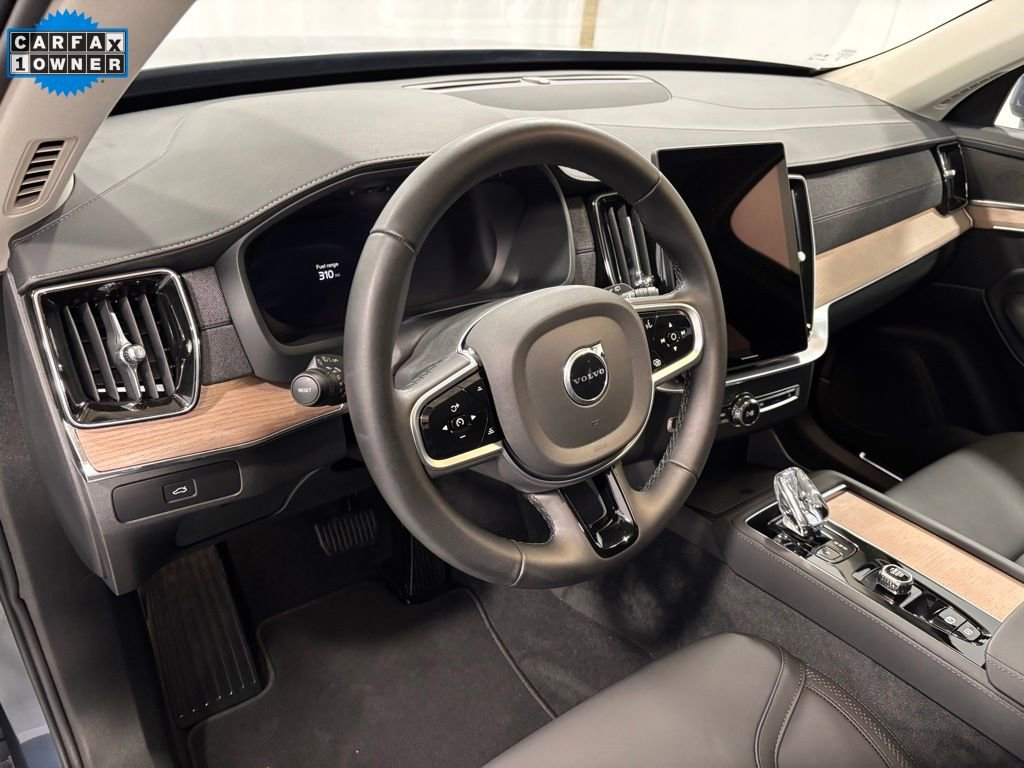 Certified 2025 Volvo XC90 B5 Plus image 10