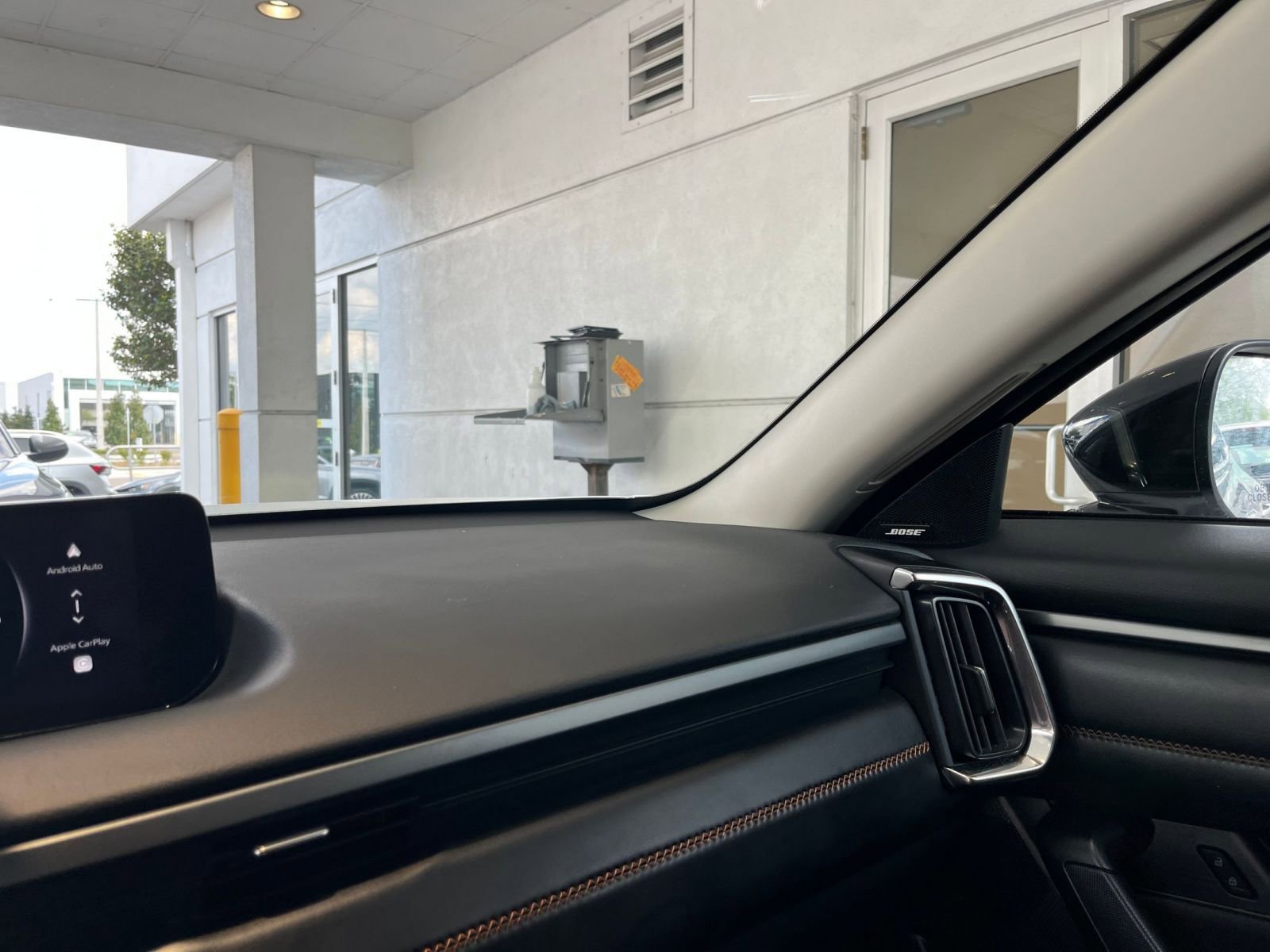 Used 2025 MAZDA CX-50 2.5 Hybrid w/ Premium Plus Pkg image 37