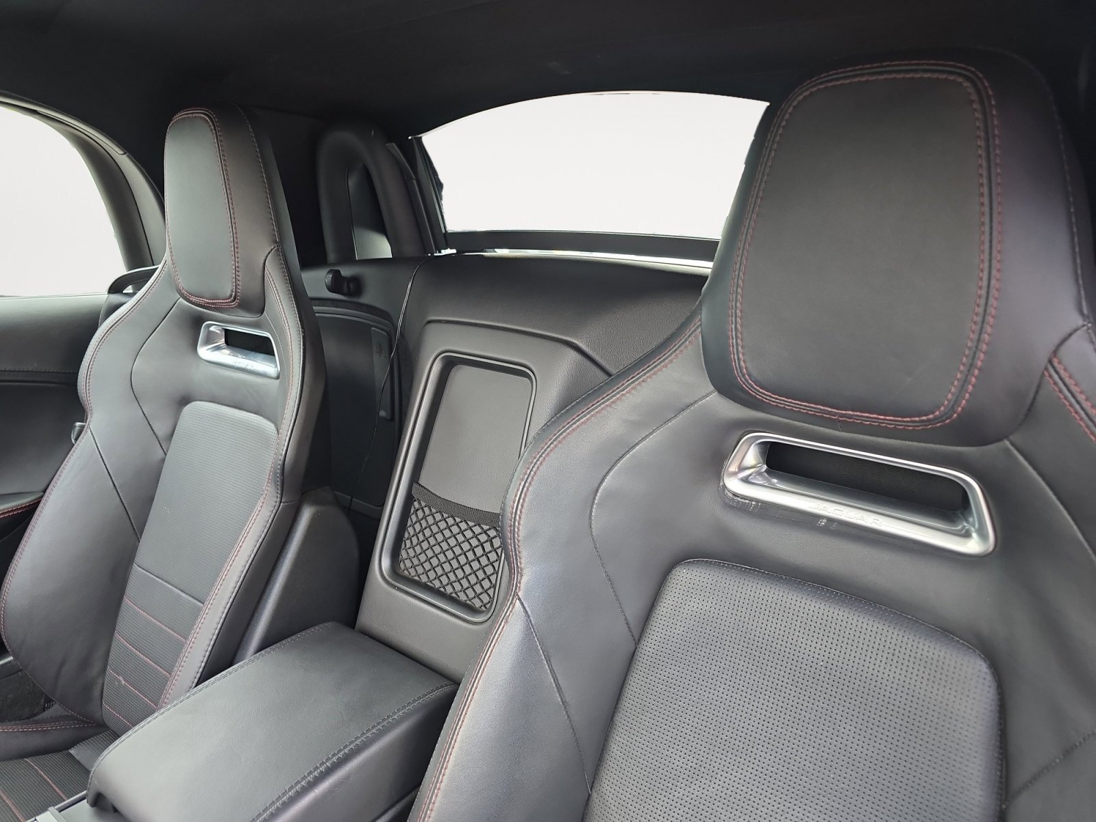 Used 2018 Jaguar F-TYPE R-Dynamic image 18