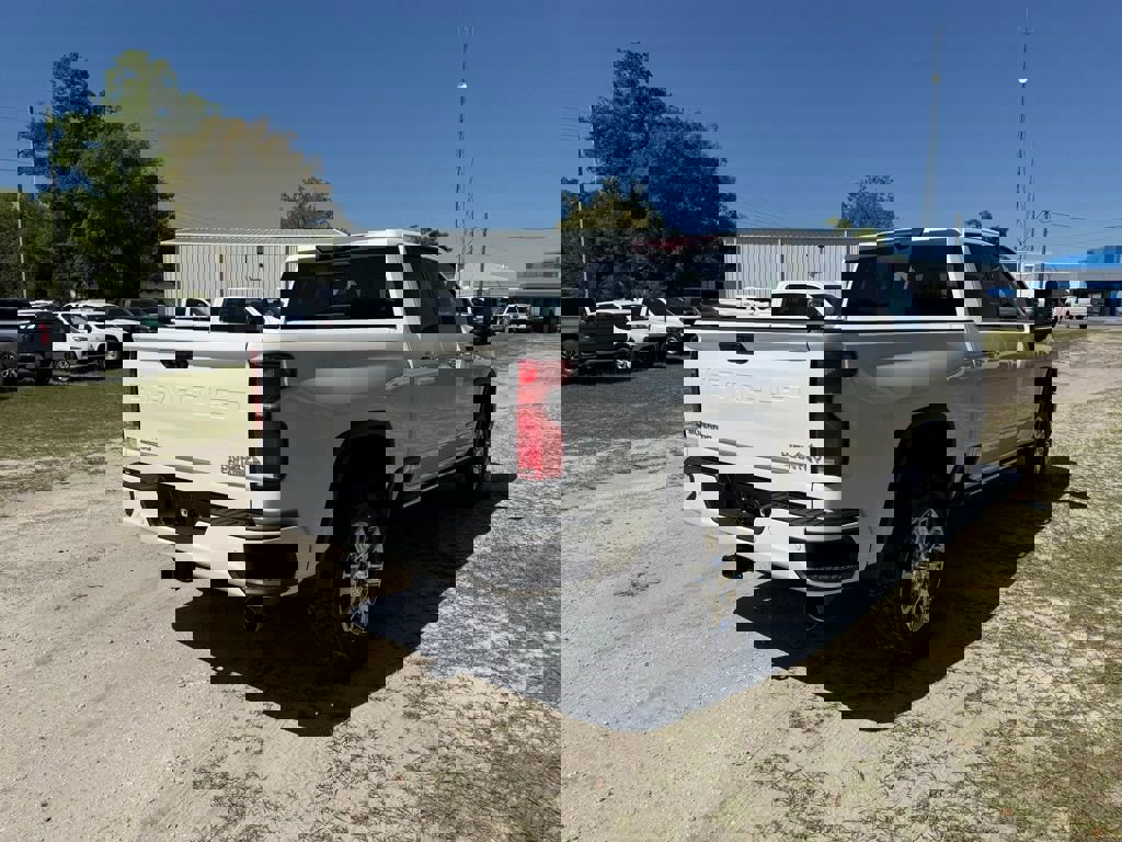 New 2026 Chevrolet Silverado 2500 High Country w/ High Country Premium Package image 4