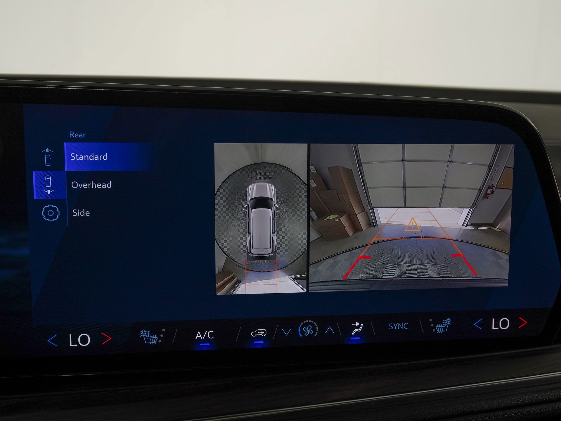 Used 2026 Chevrolet Tahoe Z71 w/ Comfort Package image 28