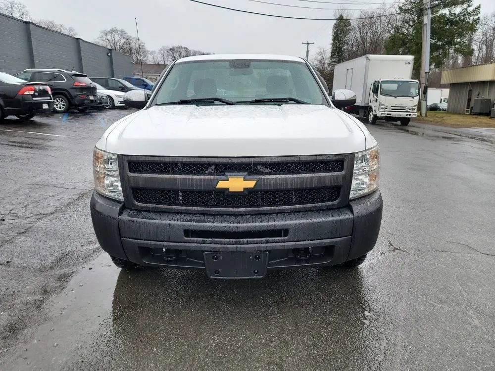 Used 2013 Chevrolet Silverado 1500 W/T image 2