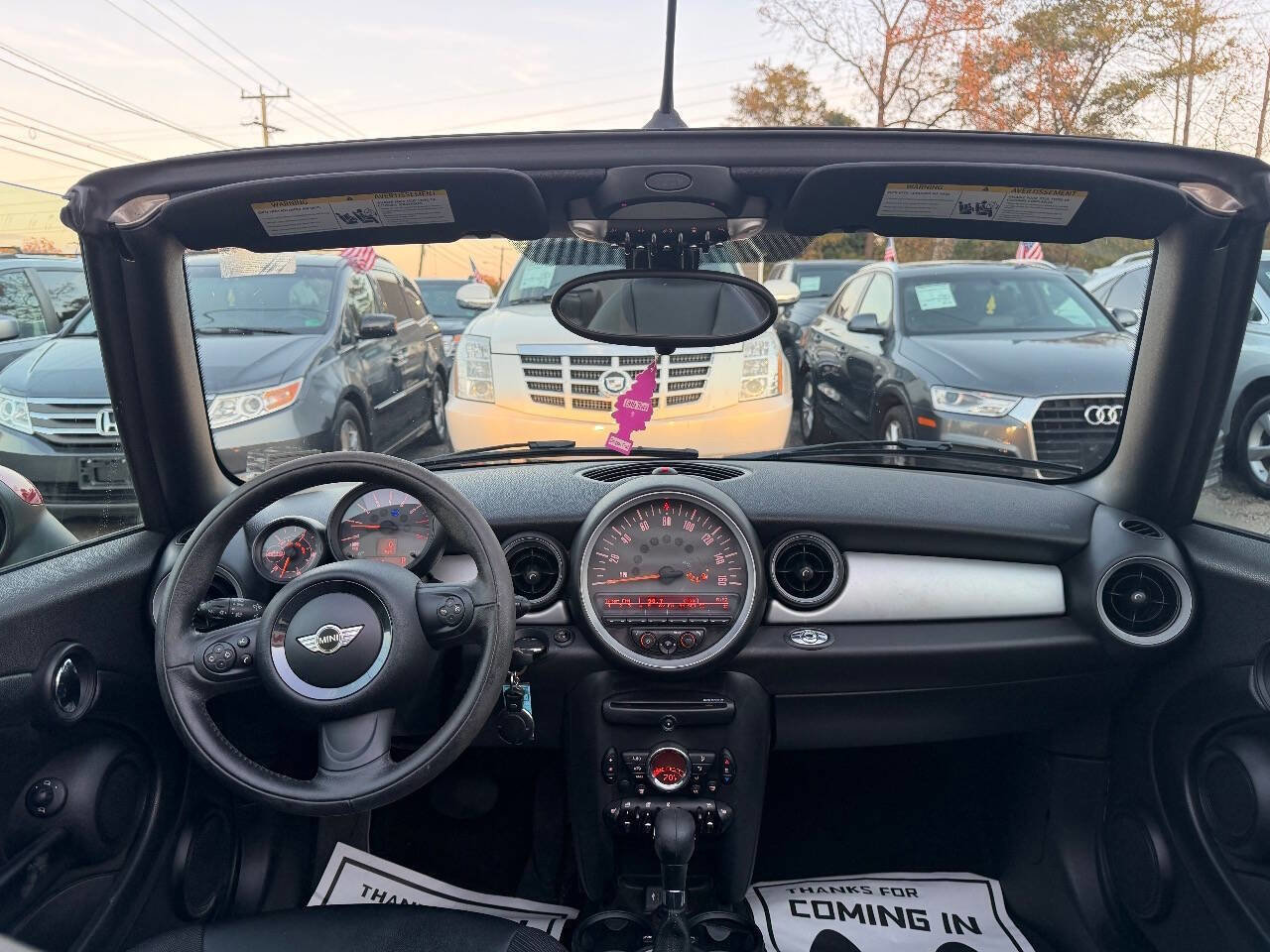 Used 2015 MINI Cooper Convertible image 9