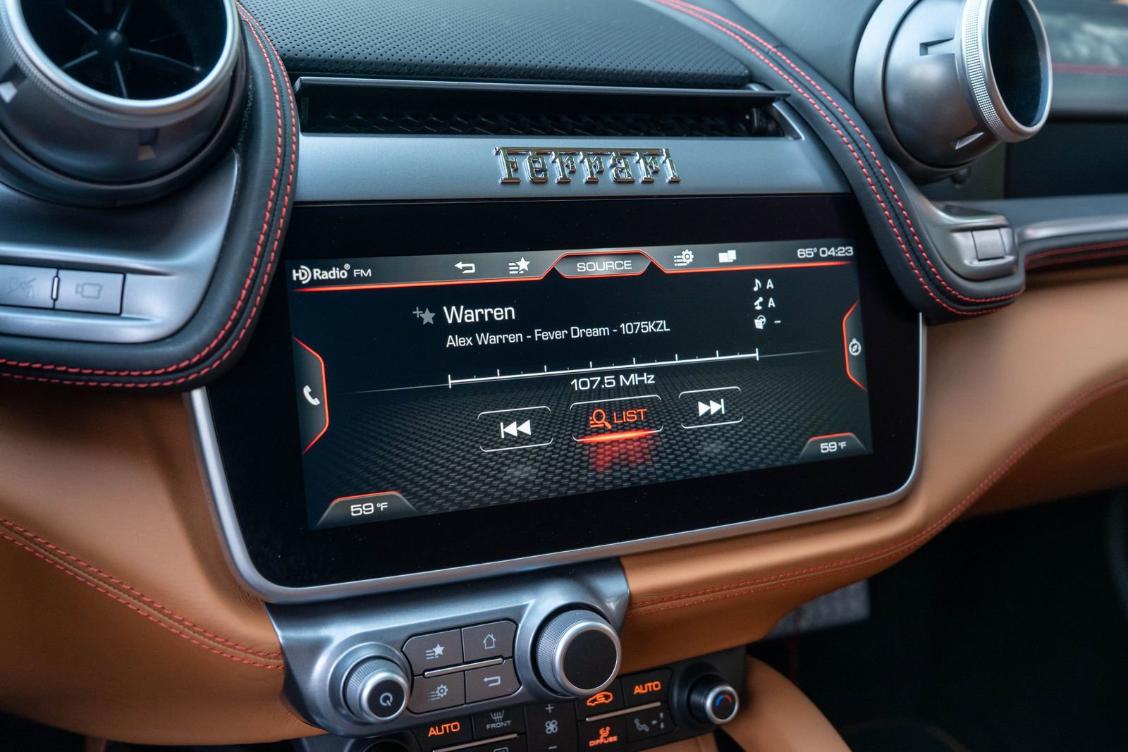 Certified 2017 Ferrari GTC4Lusso image 41