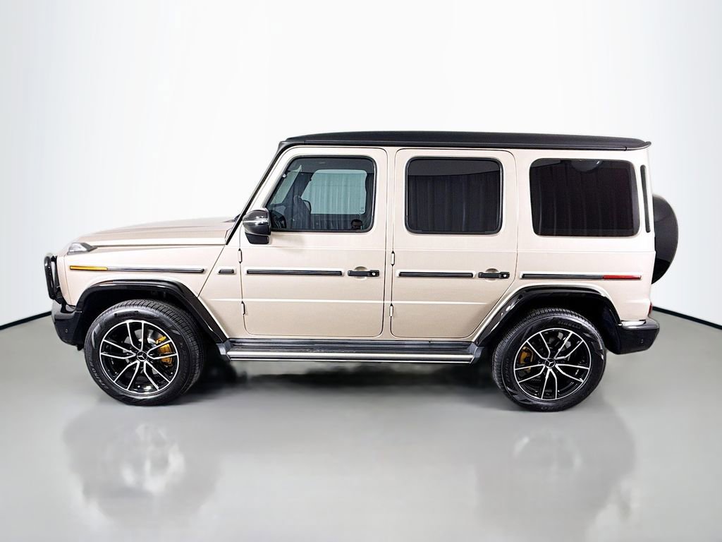 Used 2021 Mercedes-Benz G 550 w/ Exclusive Interior Package image 4