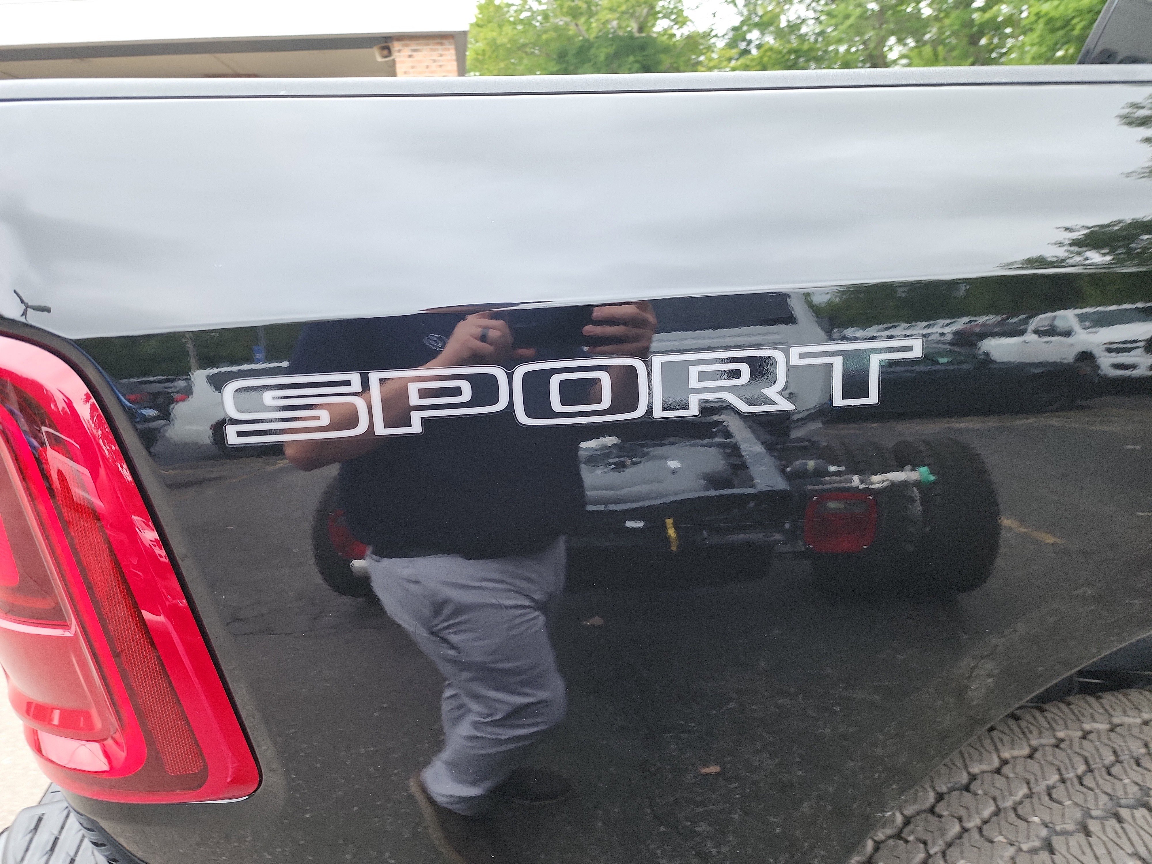 New 2025 RAM 2500 Laramie image 24